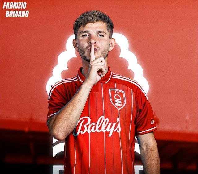 KCr, 英超各支球, 队出场