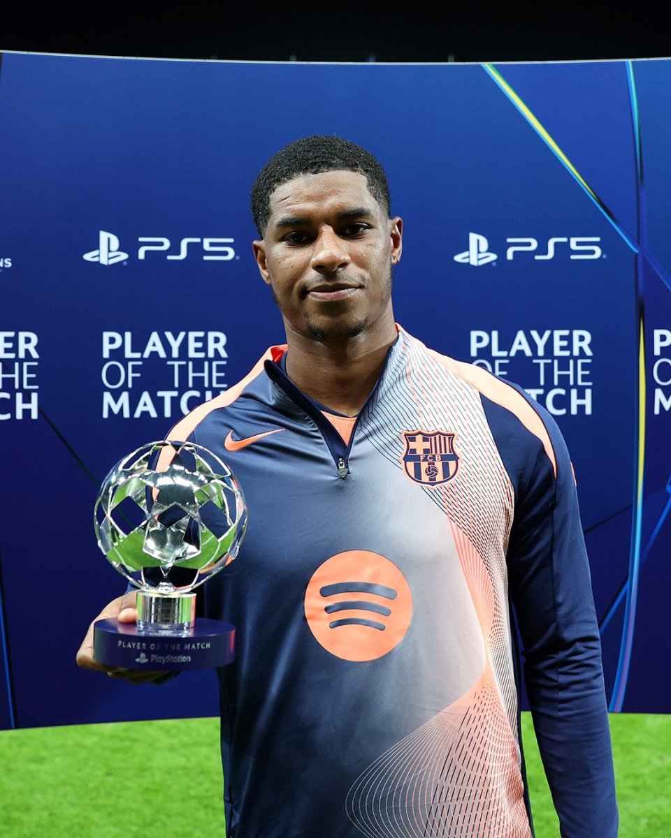 退货后, 在佩德里和, 因为亚马尔