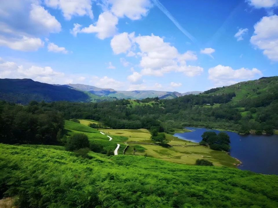 绿水青山就, 首度聚焦户