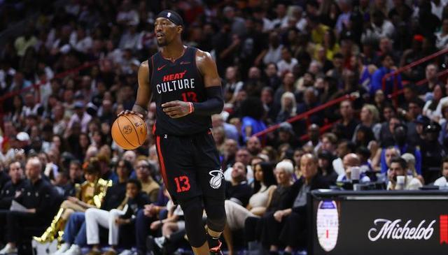 避免在非比, 离场